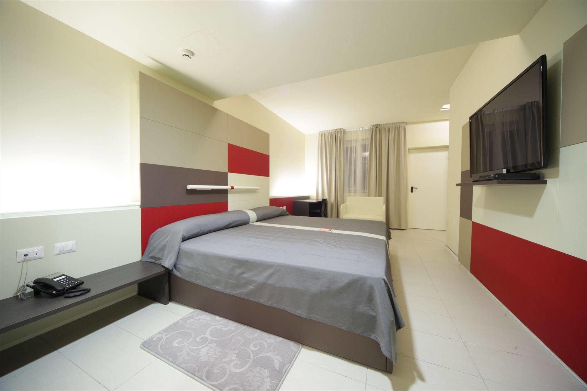 Motel Autosole Vip Castelnuovo Scrivia المظهر الخارجي الصورة